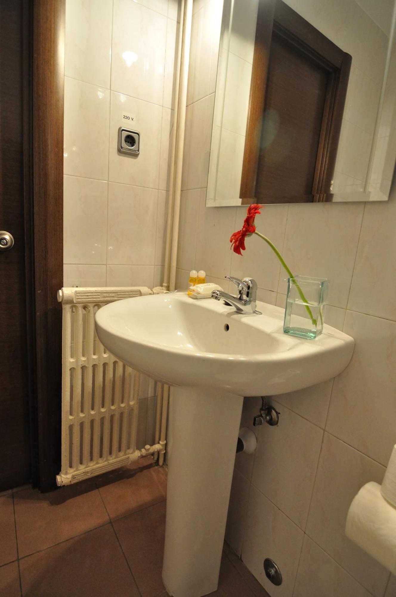 Double or Twin Room Balcony
