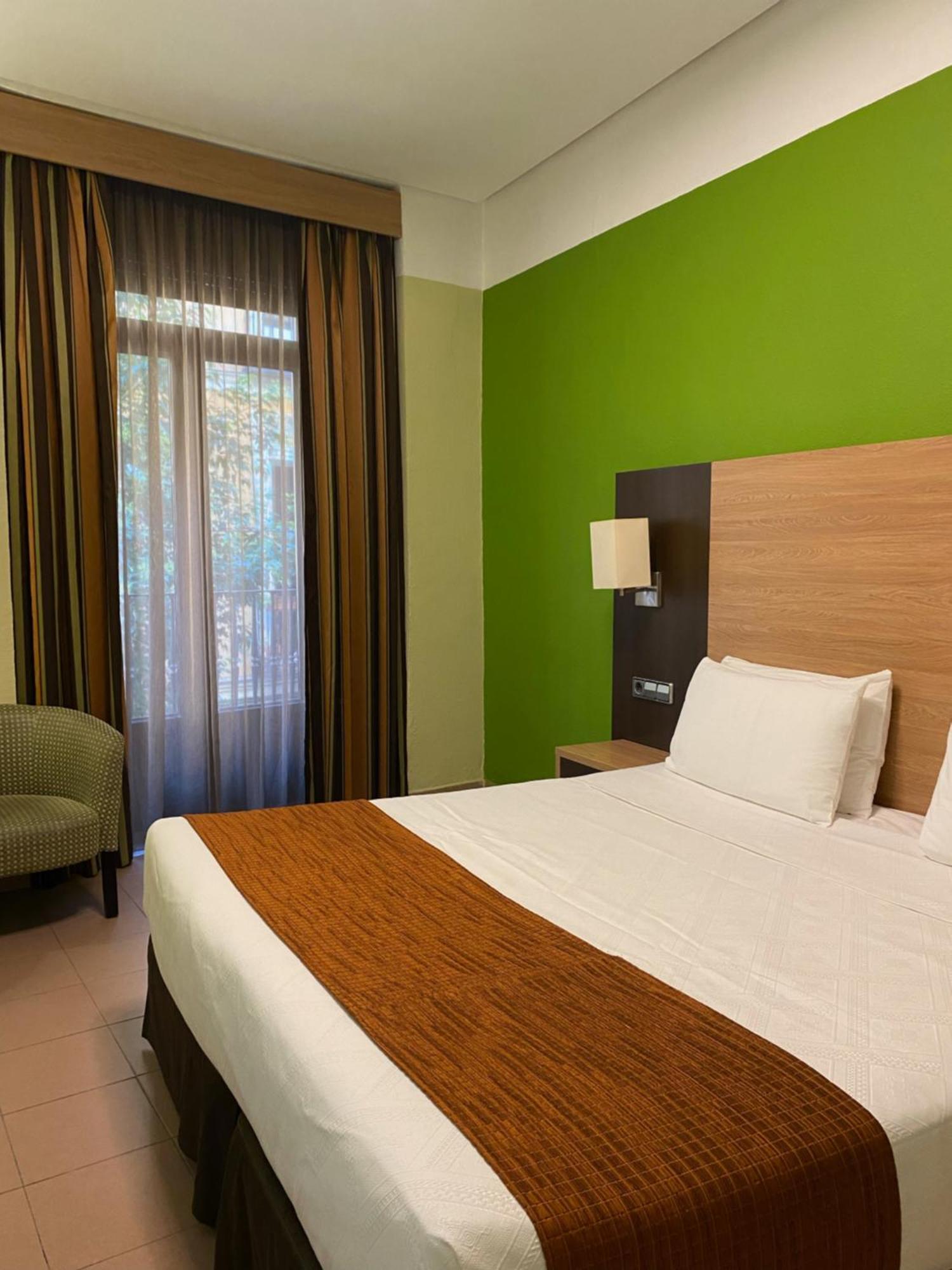 Double or Twin Room Balcony
